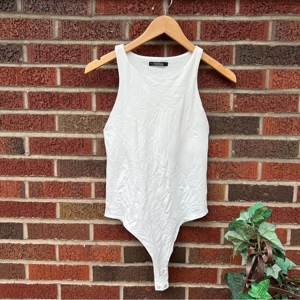 Dunnes White Cut In Scuba Knit Tank Top Button Body Suit